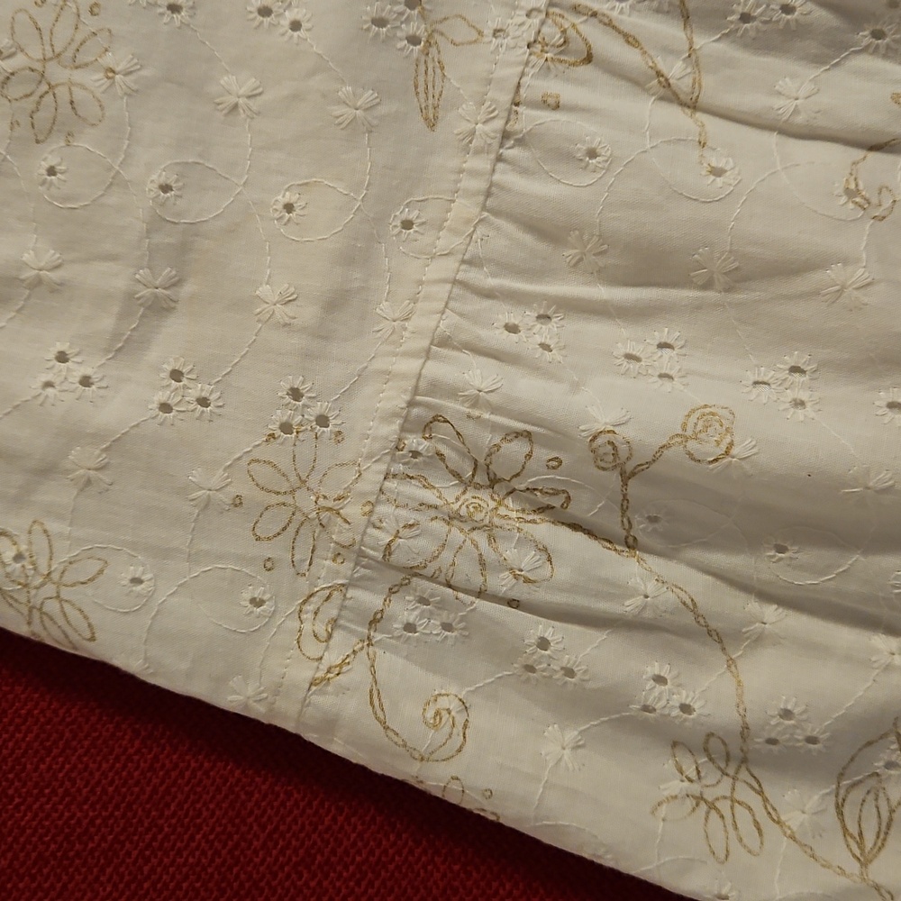 BESS White Eyelet skirt floral embroidery accents lined side zipper Med. Summery - Picture 10 of 11